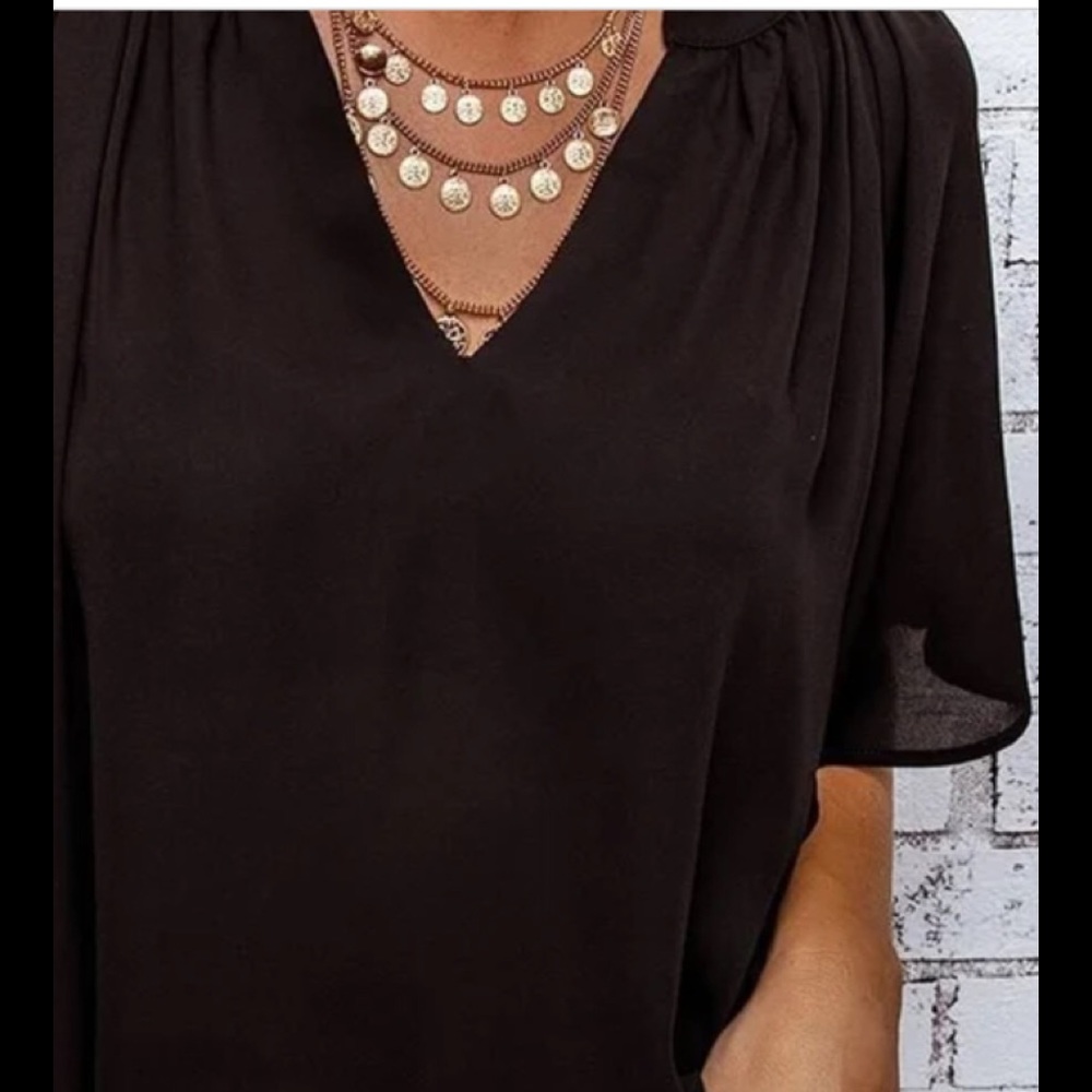 Short Sleeve V-neck Cotton Top- Size XL
Casual.  New with Tags.